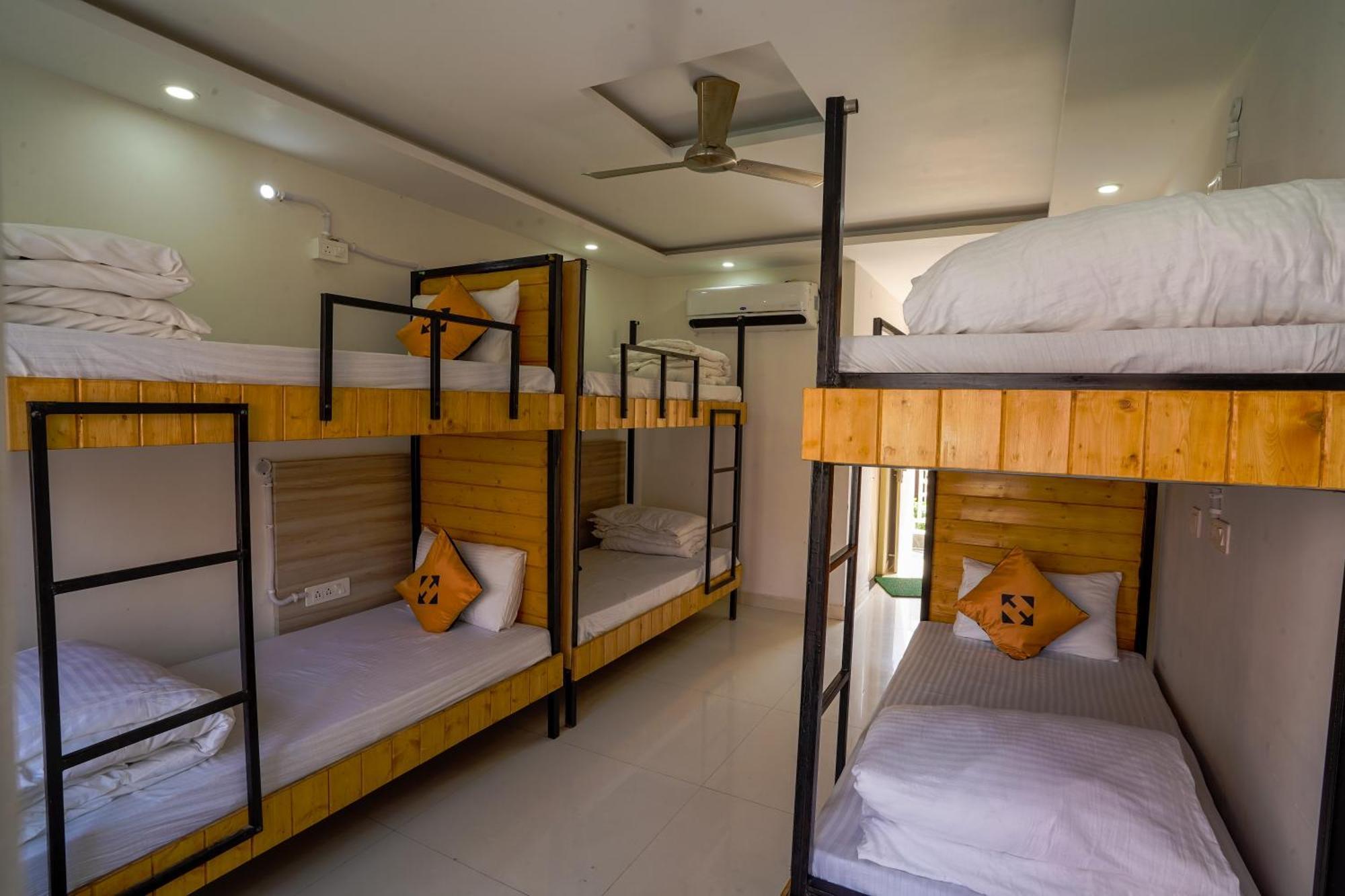 بيت شباب Hide-In Rishikesh, Laxman Jhula المظهر الخارجي الصورة